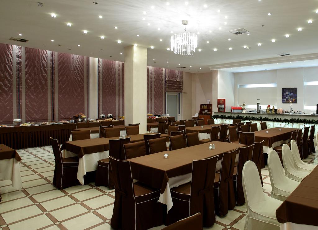 ת'רמי Athina Airport Hotel מראה חיצוני תמונה